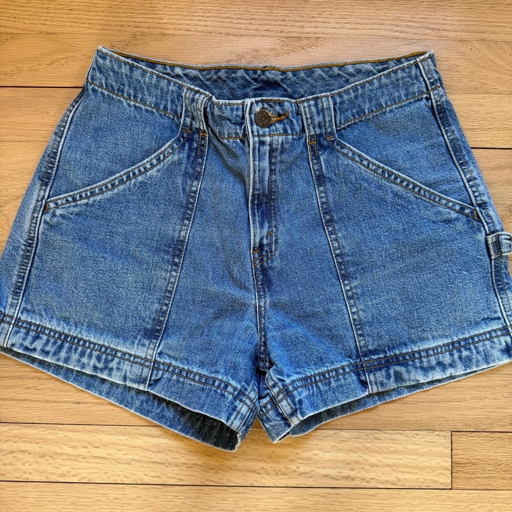 Levi’s Vintage 90’s Carpenter Style Denim Shorts Juniors Size 9 (Waist 30”)